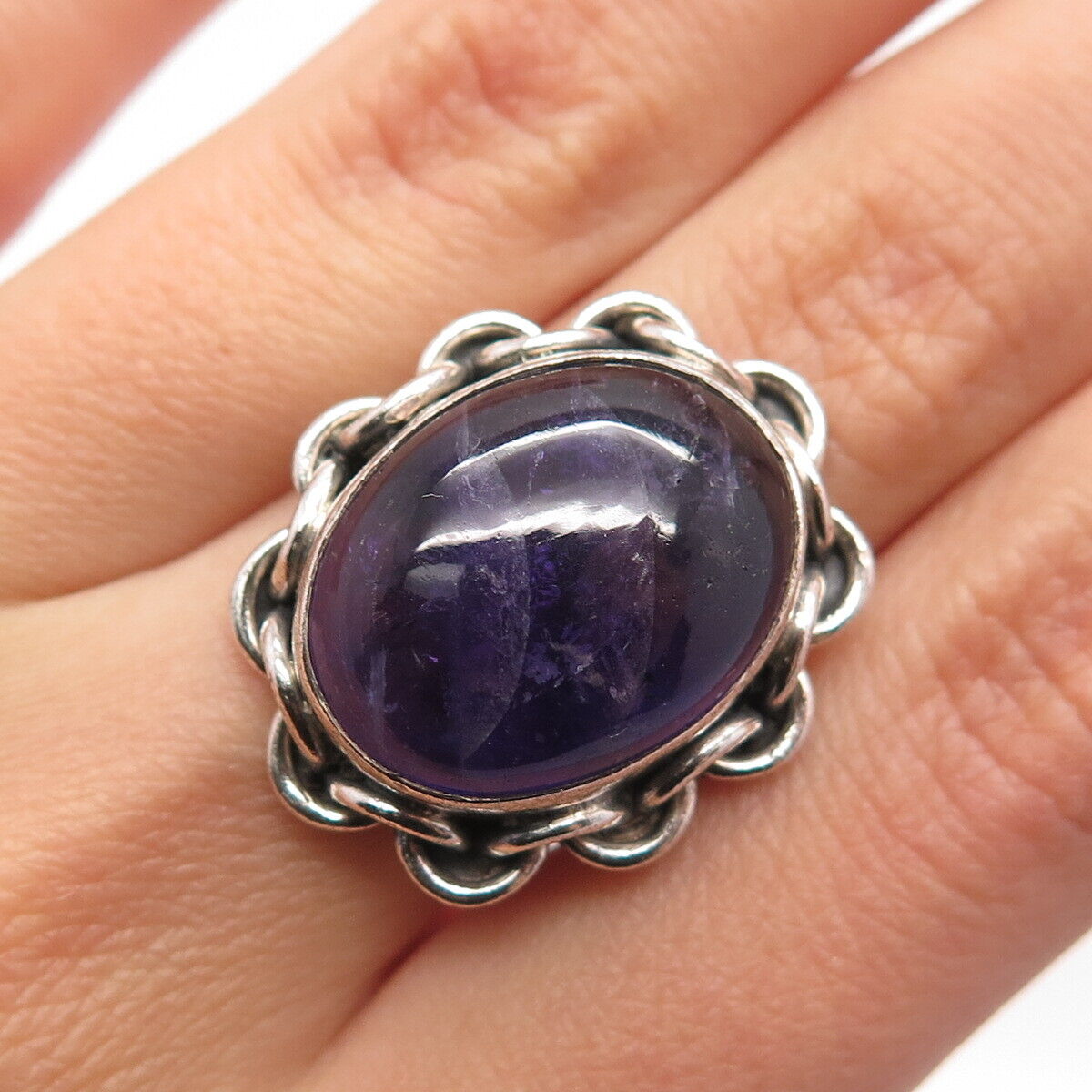 925 Sterling Silver Vintage Real Amethyst Gemstone Oval Ring Size 6.75