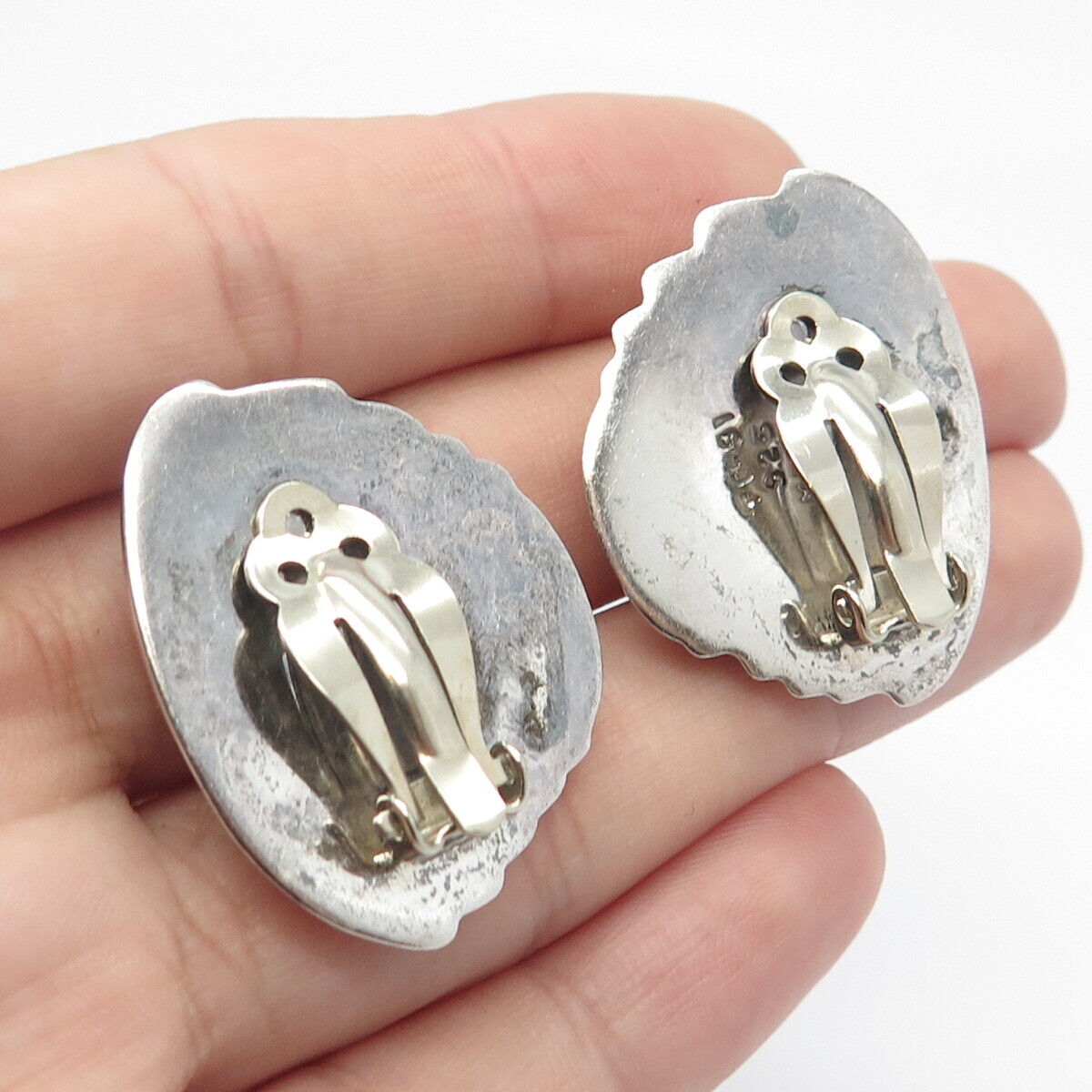 925 Sterling Silver Vintage Mexico Ribbed Shell Clip On Earrings