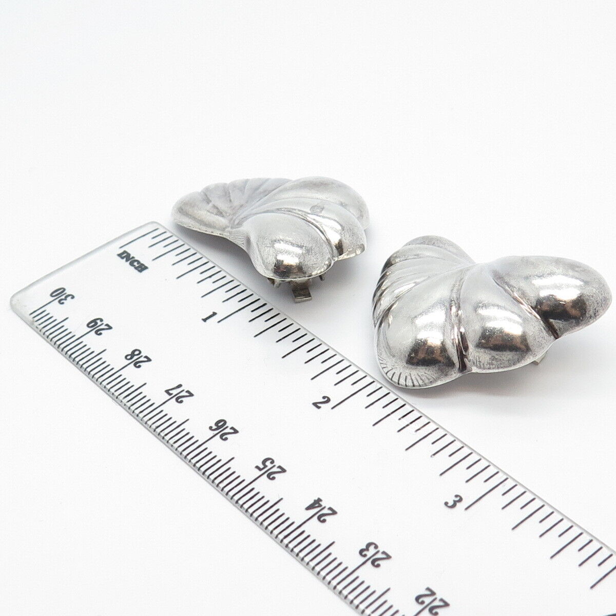 925 Sterling Silver Vintage Mexico Shell Wide Clip On Earrings