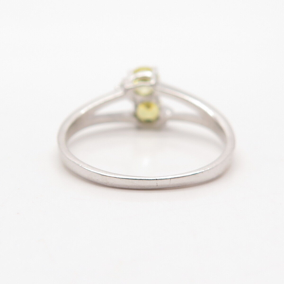 925 Sterling Silver Lemon C Z Ring Size 8