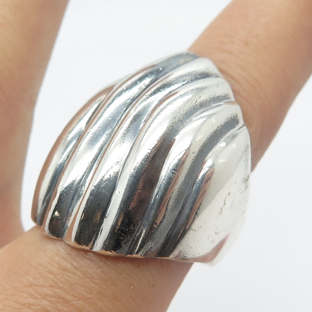 925 Sterling Silver Vintage Ribbed Statement Ring Size 9