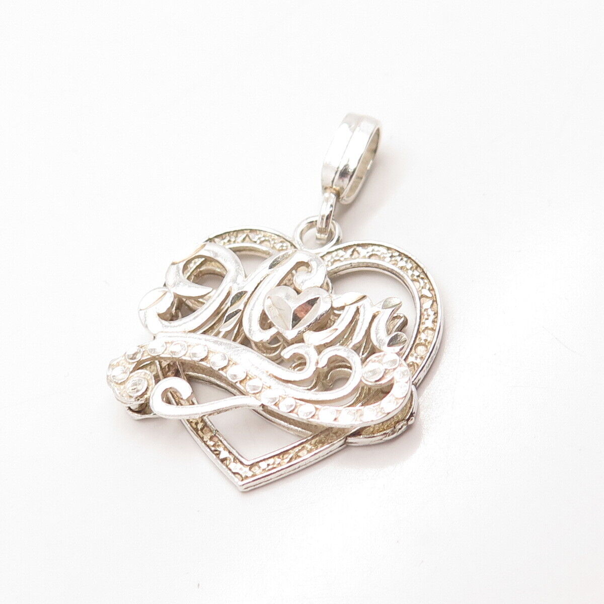 925 Sterling Silver Vintage "Mom" Love Heart Pendant