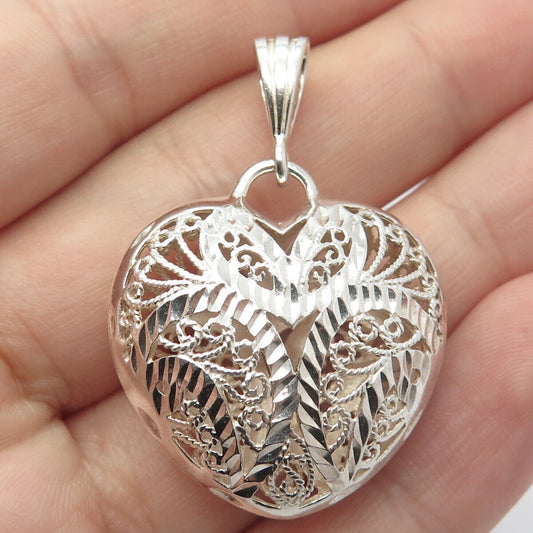 925 Sterling Silver Vintage Carved Swirl Heart Pendant