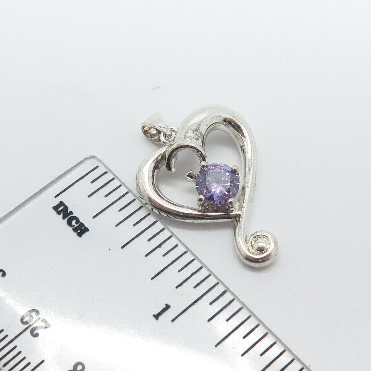 925 Sterling Silver Vintage Lavender C Z Open Heart Pendant