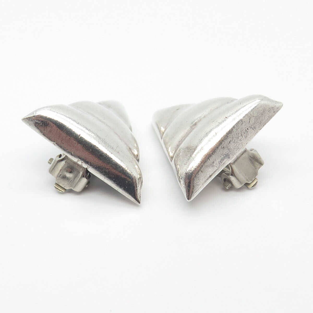 925 Sterling Silver Vintage Mexico Ribbed Triangle Clip On Earrings