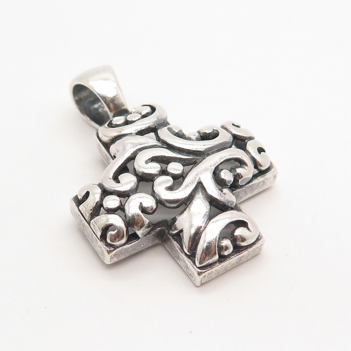 925 Sterling Silver Vintage Swirl Ornate Cross Pendant