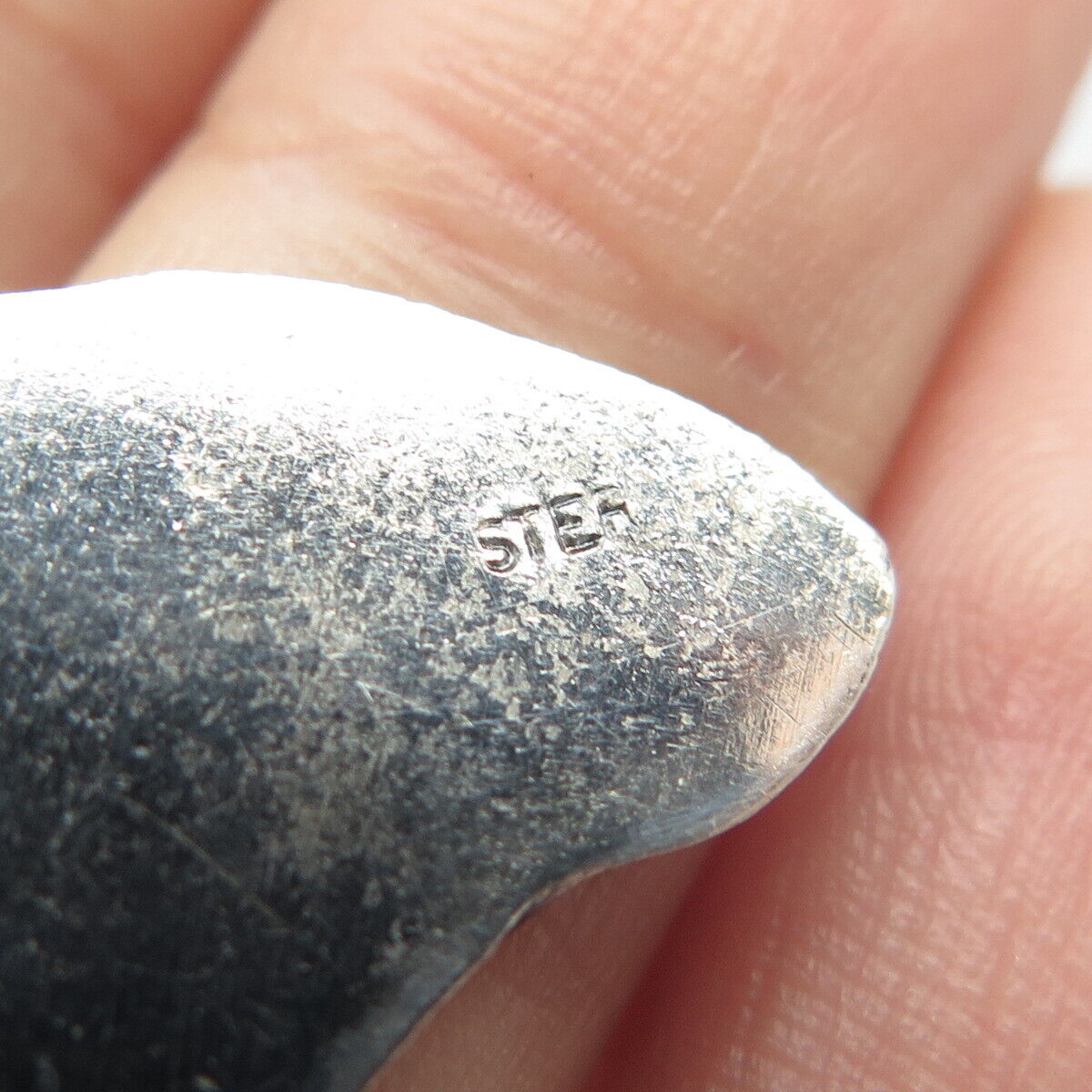 925 Sterling Silver Vintage "Ballo" Island Pendant