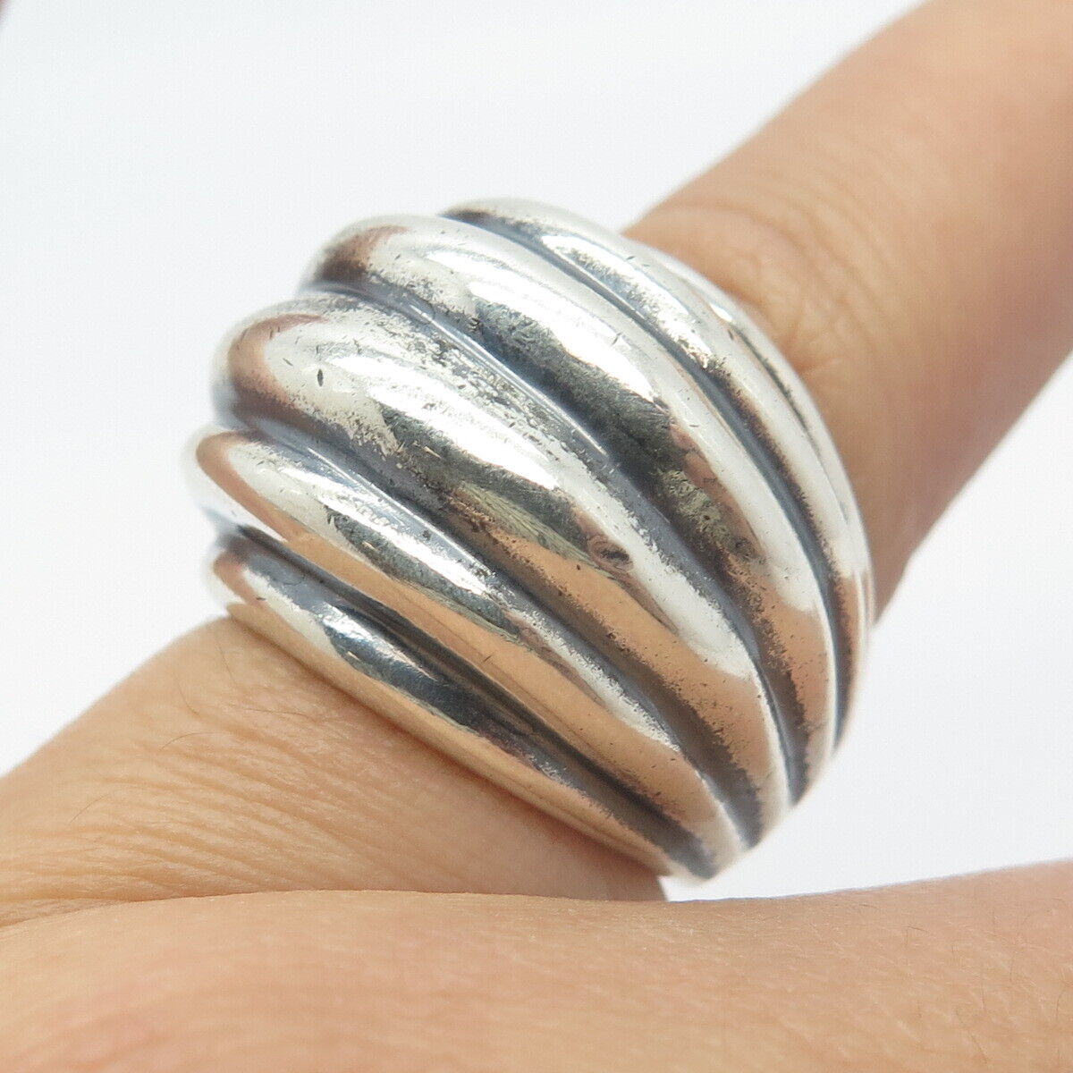 925 Sterling Silver Vintage Ribbed Wide Ring Size 6.25