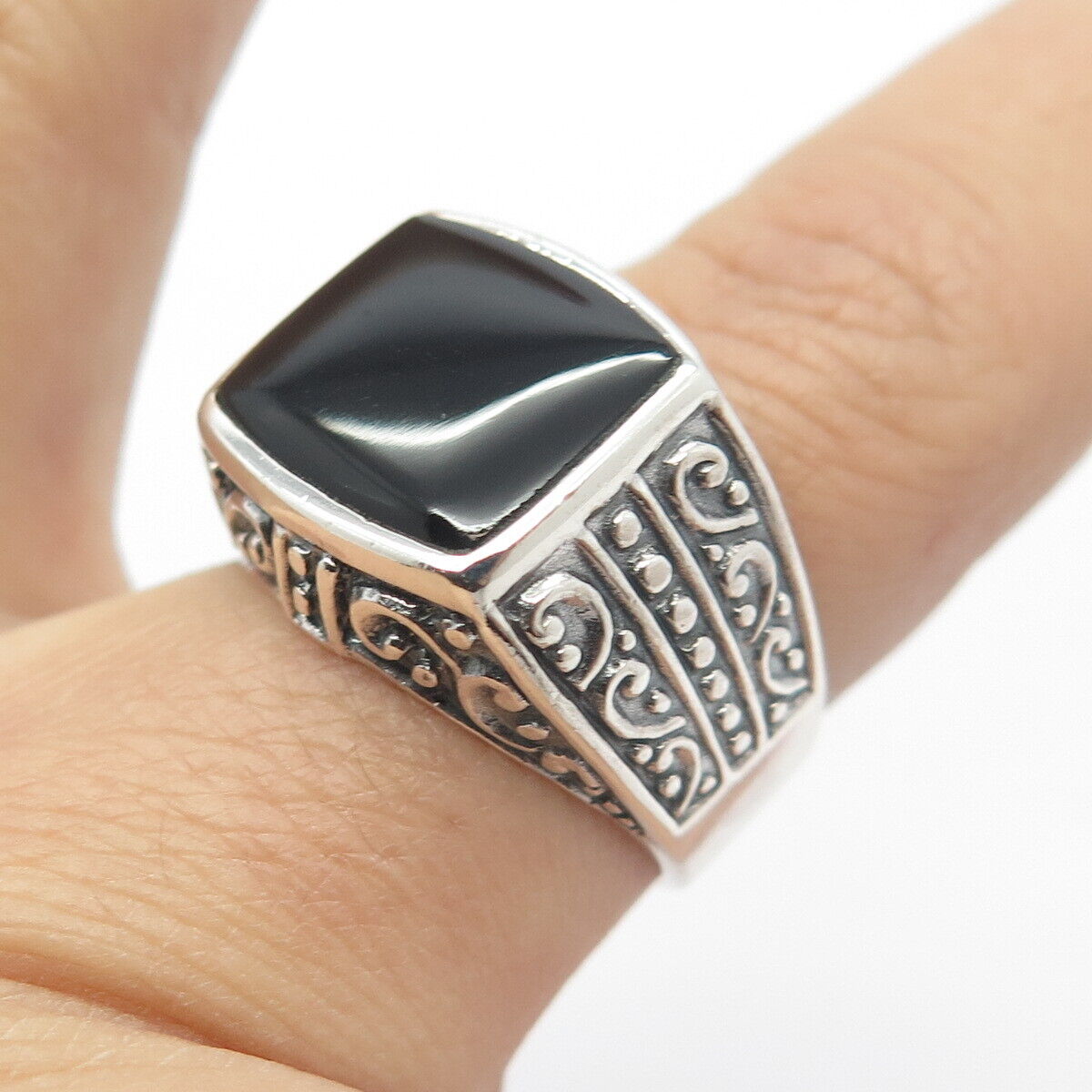 925 Sterling Silver Vintage FAS Real Black Onyx Gem Square Signet Ring Size 8