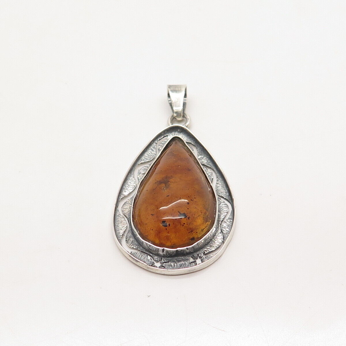 925 Sterling Silver Vintage Real Amber Teardrop Pendant