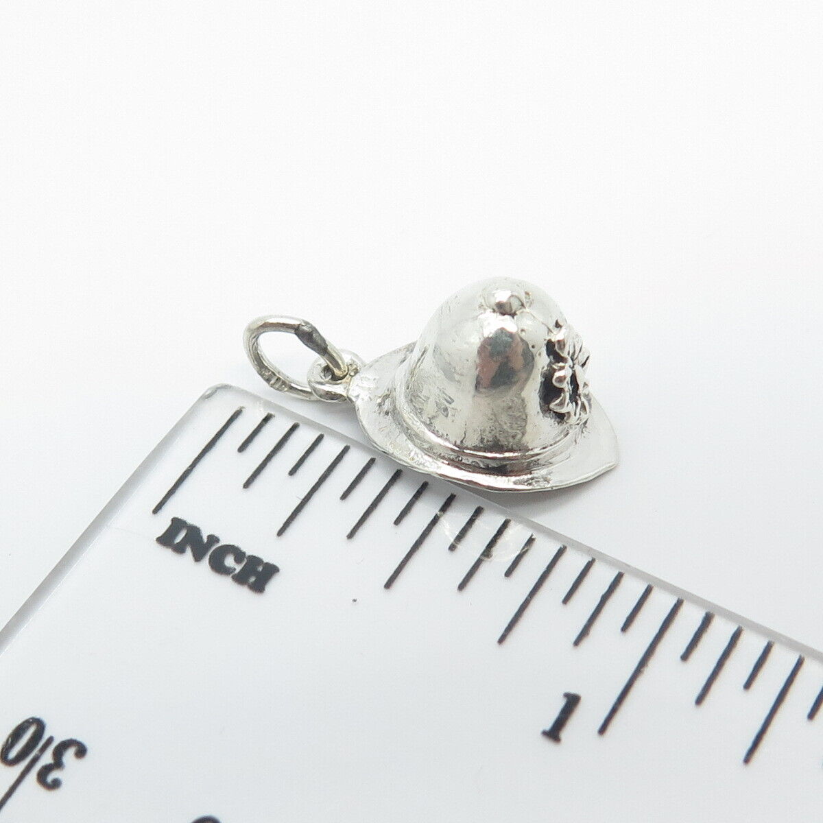 925 Sterling Silver Vintage Hat w/ Flower 3D Charm Pendant