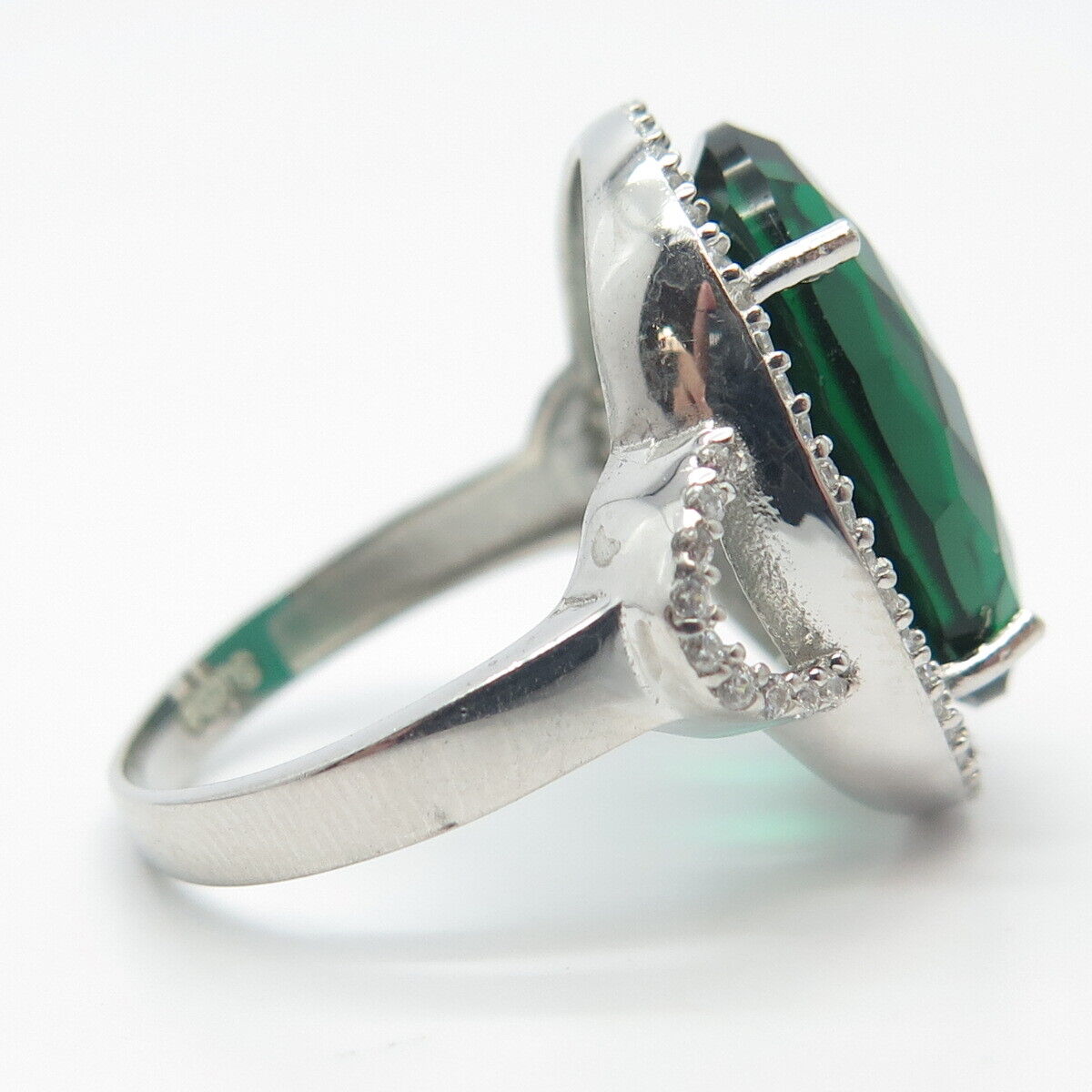 925 Sterling Silver White & Green C Z Ring Size 9.25