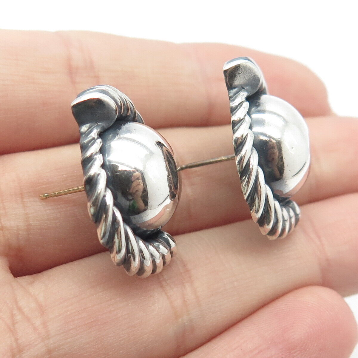 925 Sterling Silver Vintage Modernist Ribbed Earrings