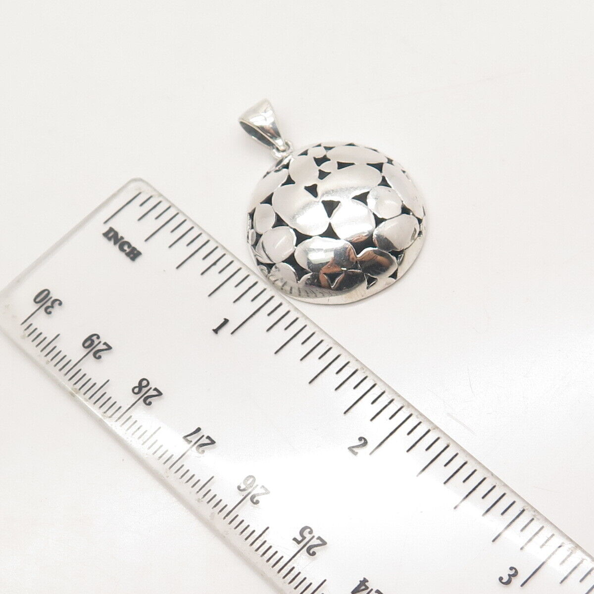 925 Sterling Silver Vintage Pebble Pendant