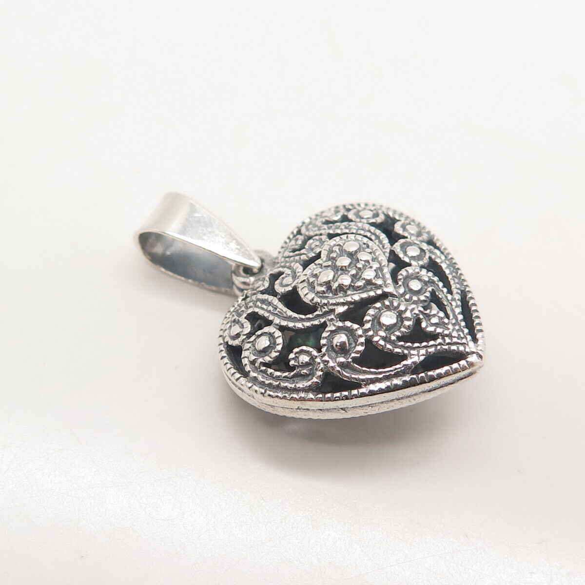 925 Sterling Silver Vintage Ornate Heart Pendant