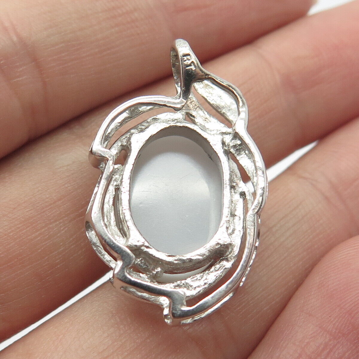 925 Sterling Silver Vintage Fiber Optic Cat's Eye Gemstone Pendant