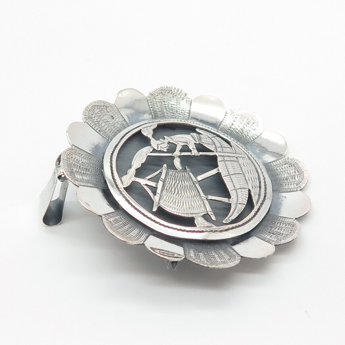 900 Silver Vintage Sailor Storyteller Pin Brooch / Pendant