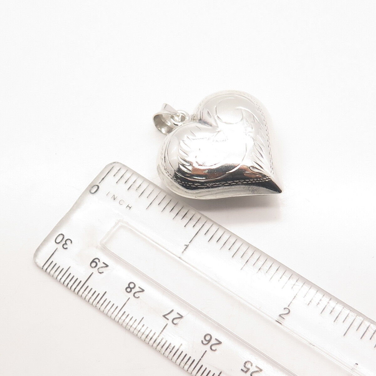 925 Sterling Silver Vintage Etched Heart Puffy Pendant