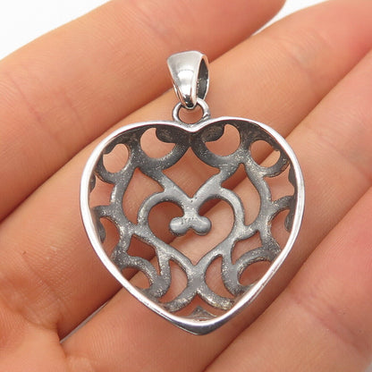 925 Sterling Silver Vintage Italy Ornate Heart Pendant