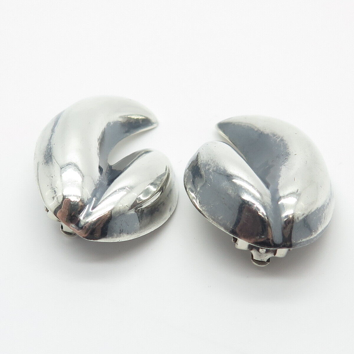 925 Sterling Silver Vintage Mexico Ribbed Clip On Earrings