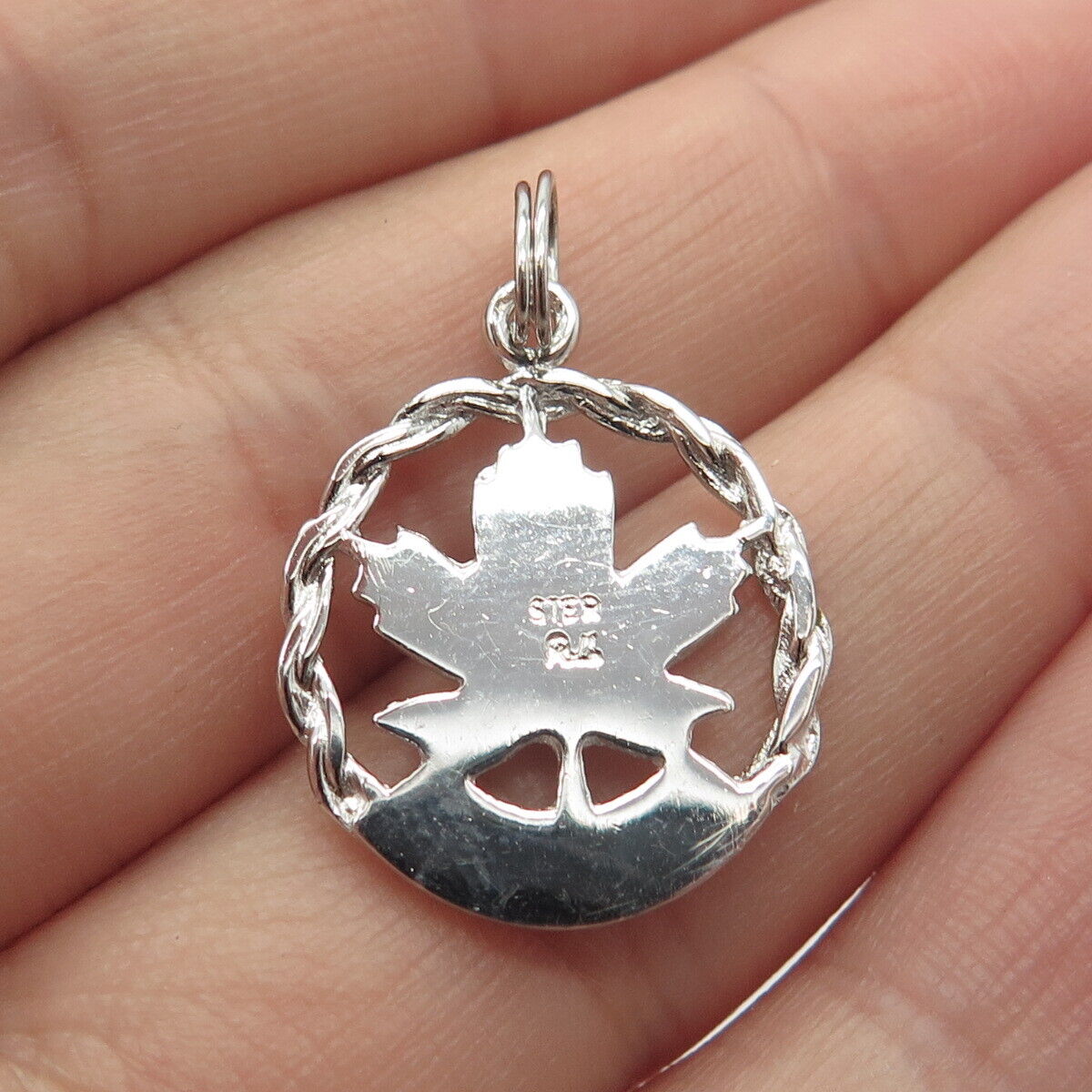 925 Sterling Silver Vintage Vancouver Maple Leaf Charm Pendant