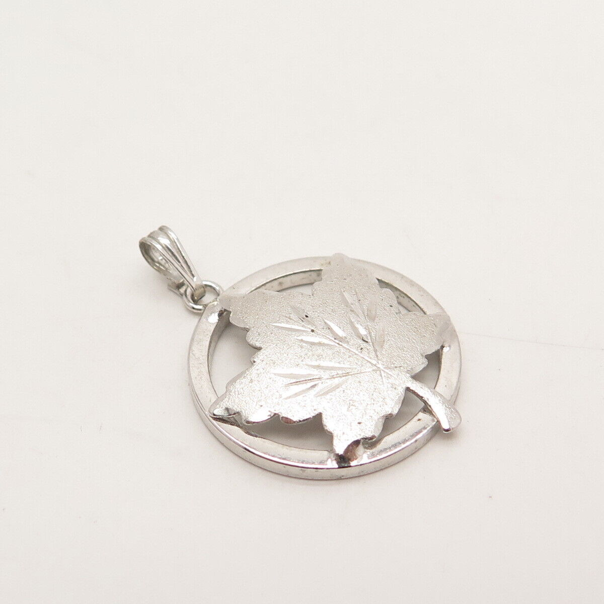 925 Sterling Silver Vintage EMC Front Maple Leaf Round Pendant