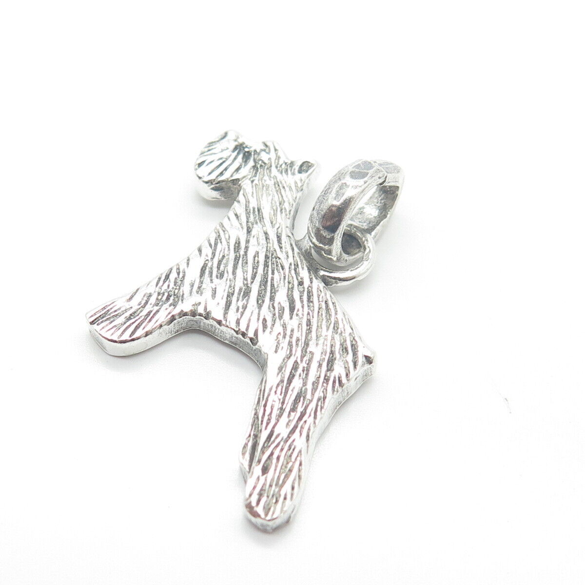 925 Sterling Silver Vintage Ribbed Dog Pendant