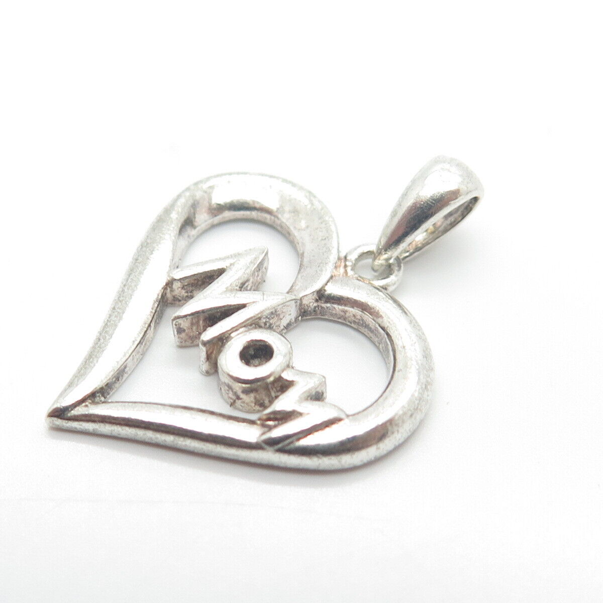 925 Sterling Silver Vintage "Mom" Heart Pendant