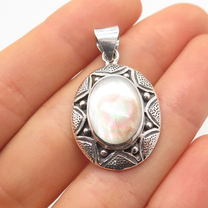 925 Sterling Silver Vintage Real Mother-of-Pearl Oval Pendant