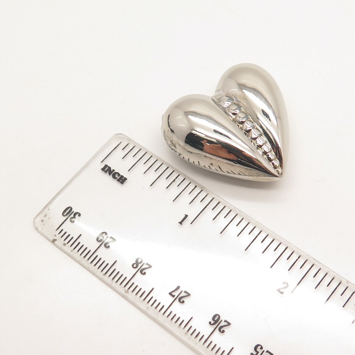 925 Sterling Silver Vintage Graduated Hollow Heart Pendant