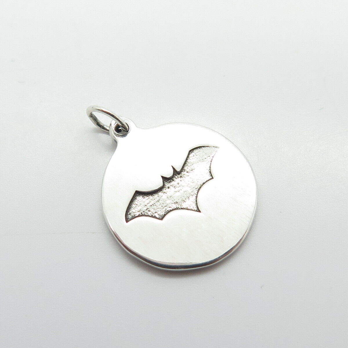 925 Sterling Silver Vintage Bat Round Charm Pendant