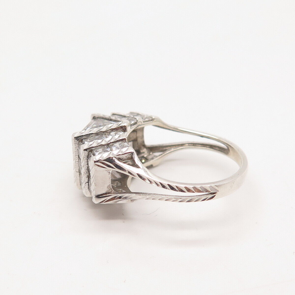 925 Sterling Silver Princess-Cut C Z Ring Size 6