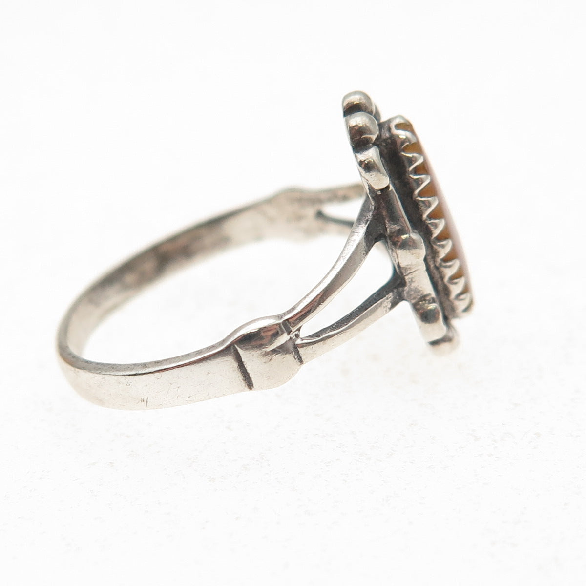 925 Sterling Silver Vintage Real Mother-of-Pearl Oxidized Ring Size 5.5