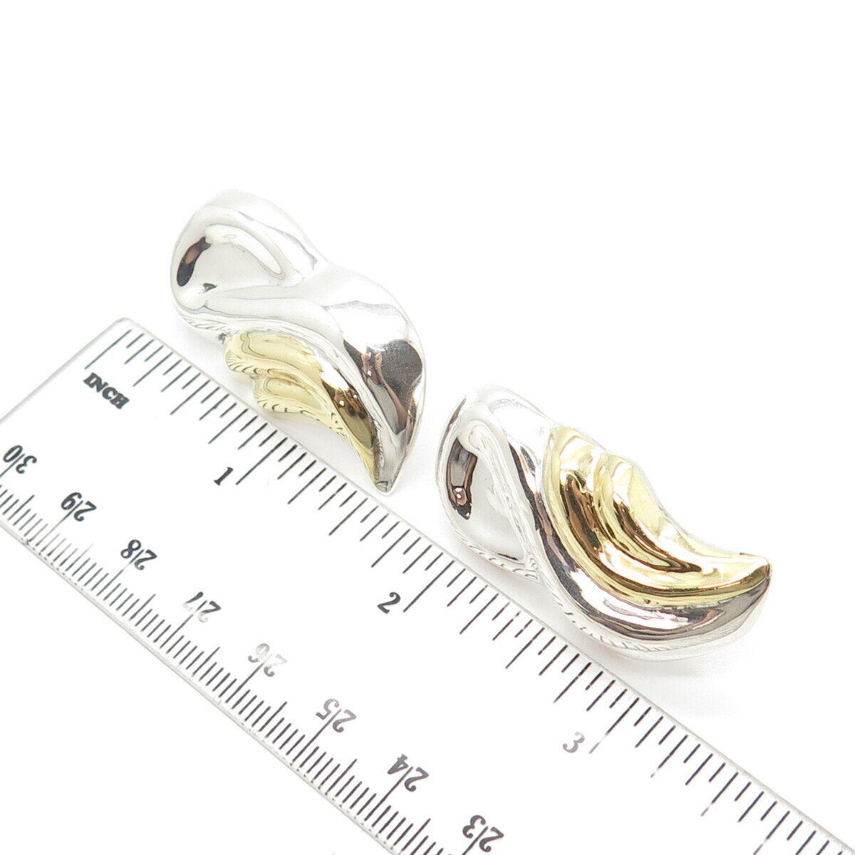 925 Sterling Silver 2-Tone Vintage Mexico Ribbed Earrings