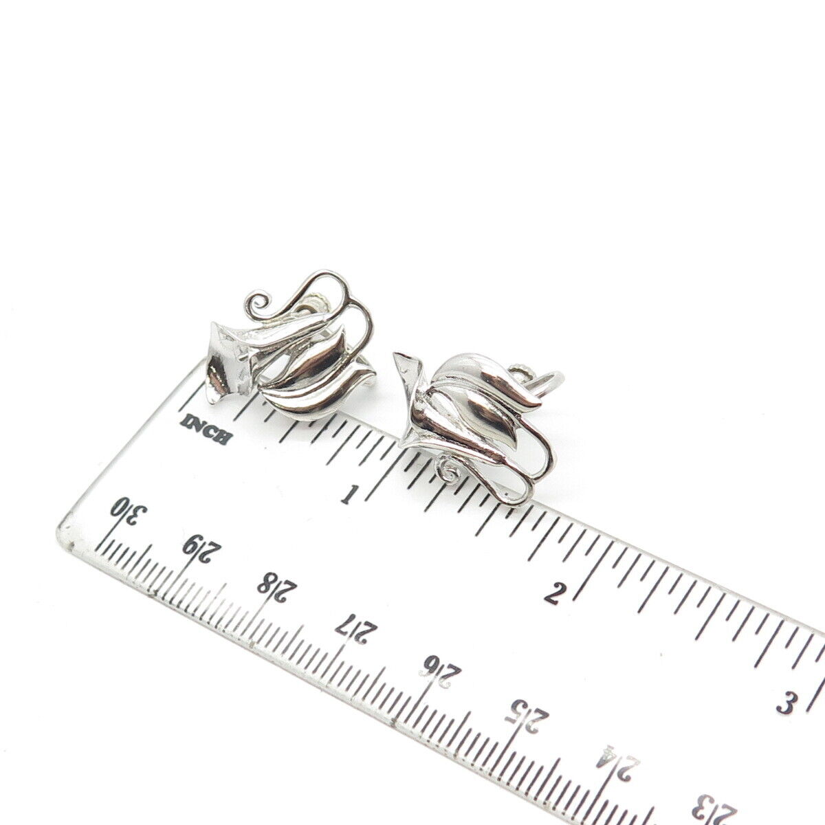 925 Sterling Silver Vintage Bond Boyd Lily Floral Screw Back Earrings