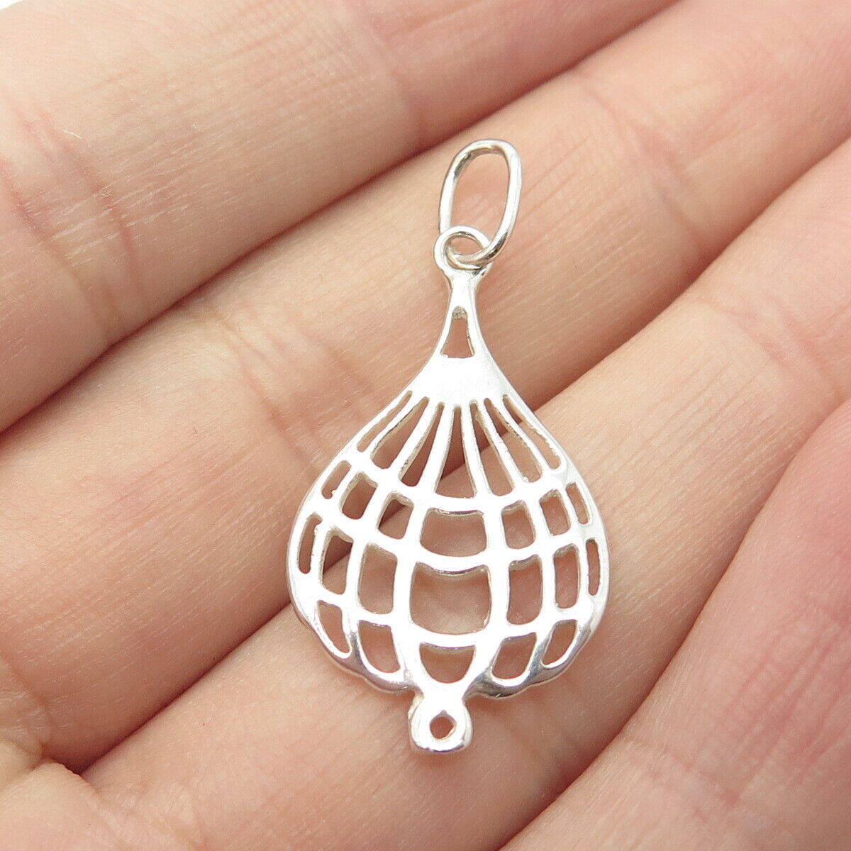 925 Sterling Silver Vintage Hot Air Balloon Pendant