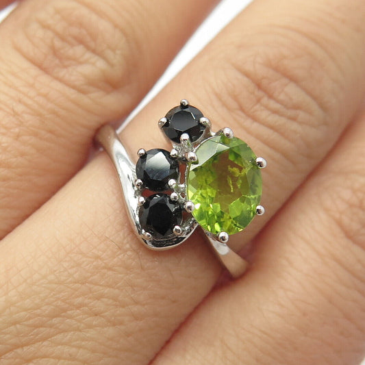 925 Sterling Silver Real Peridot & Black Spinel Gemstone Ring Size 8