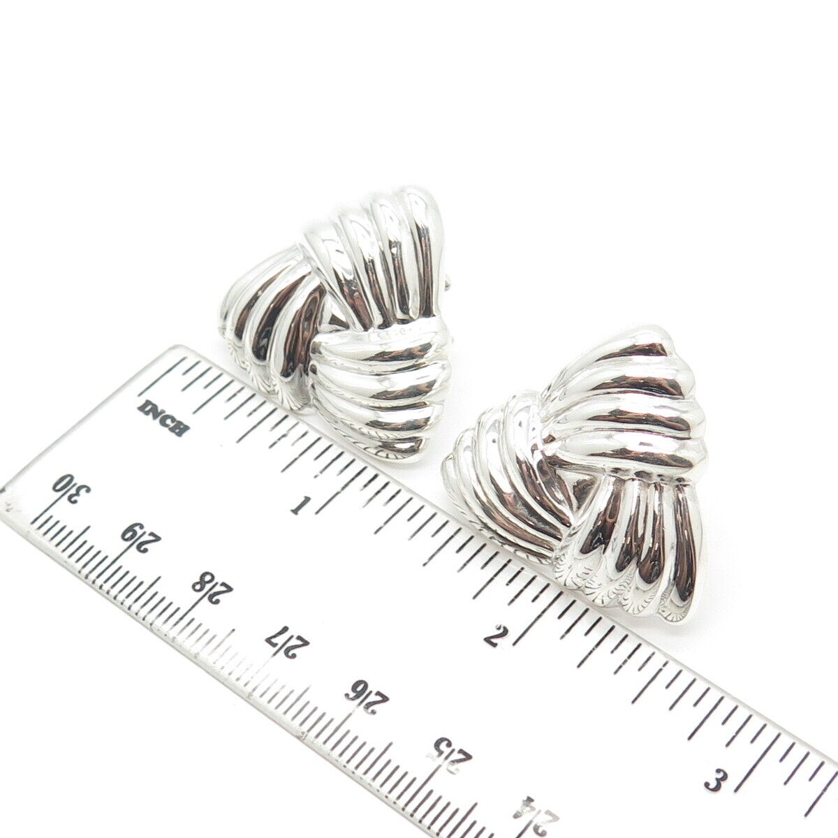 925 Sterling Silver Vintage Ribbed Triangle Clip On Earrings