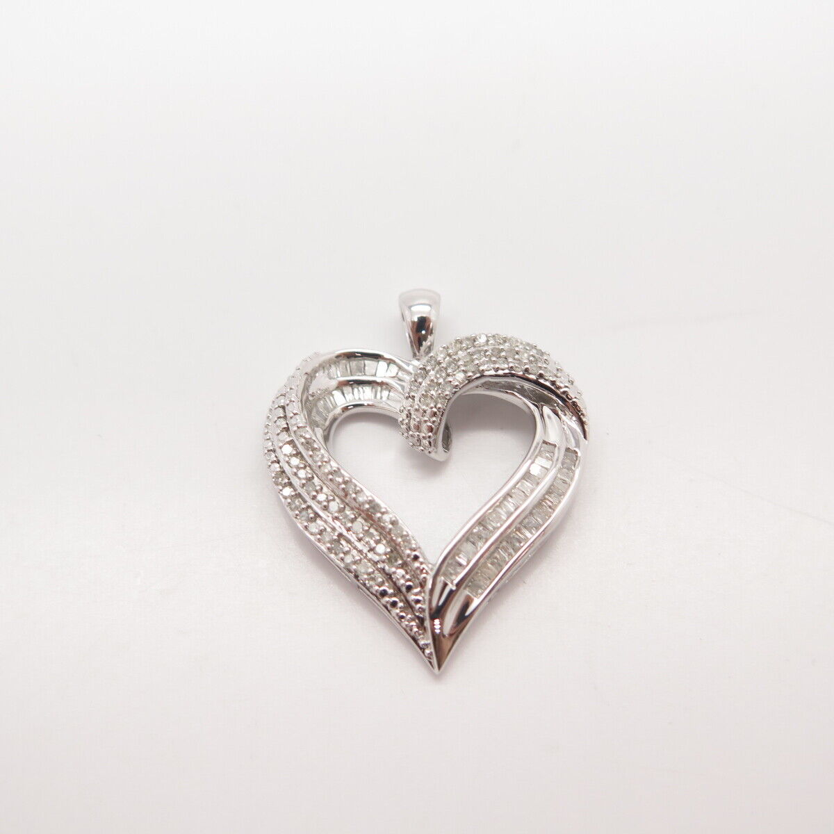 925 Sterling Silver SUN Real White Diamond Striped Open Heart Pendant