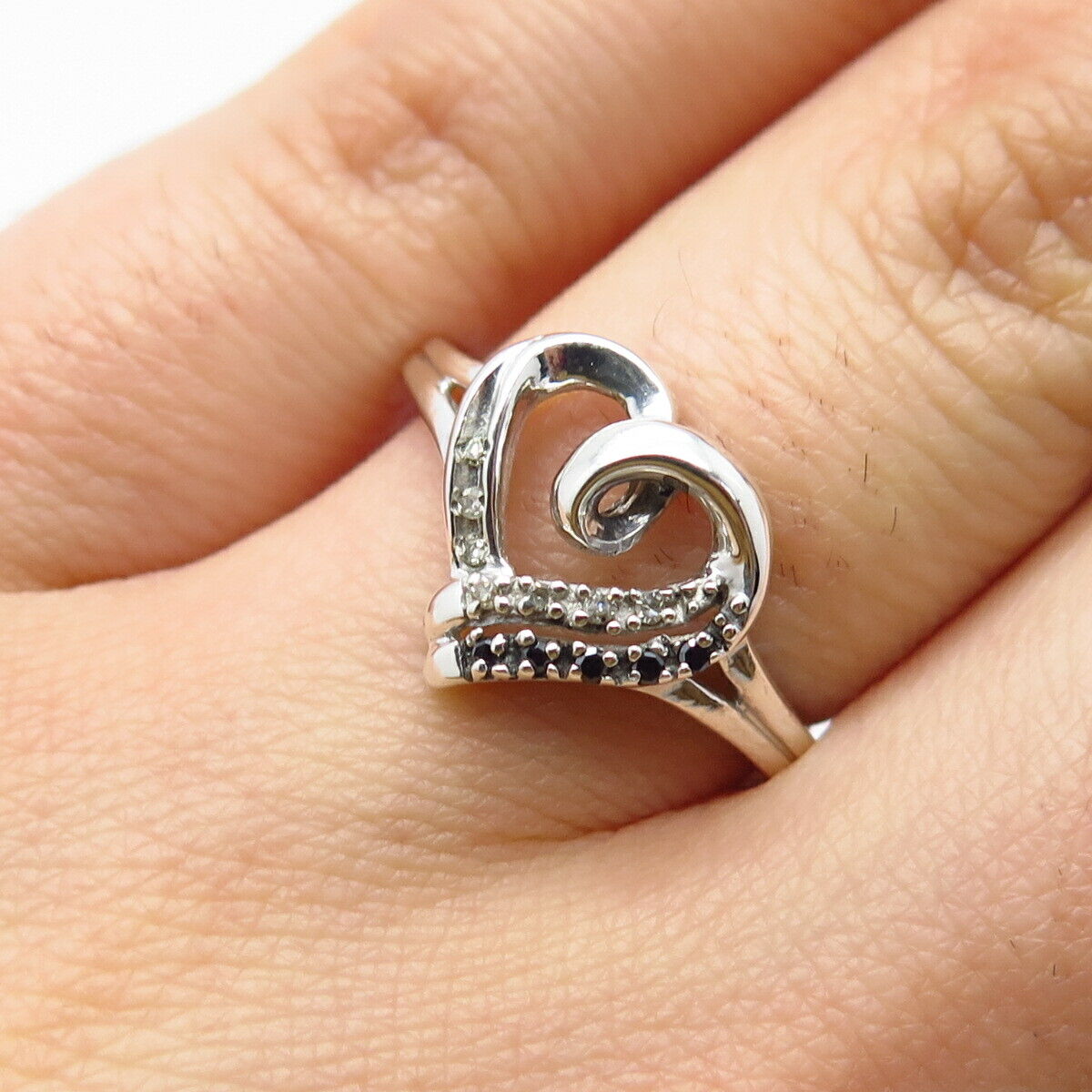 925 Sterling Silver Real White & Black Diamond Open Heart Ring Size 6.75