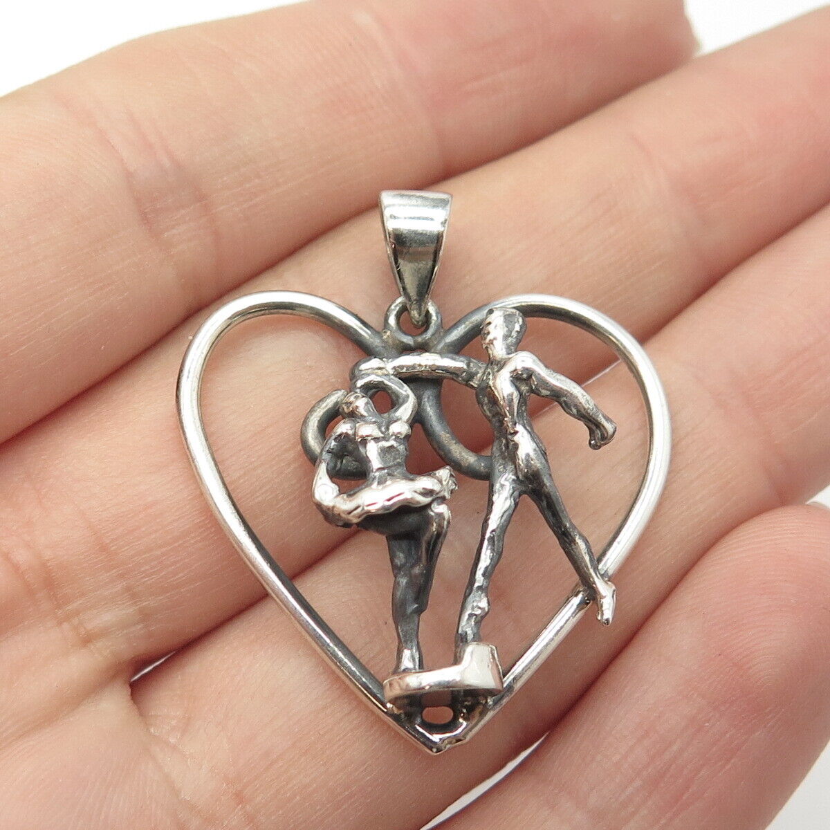 925 Sterling Silver Vintage Ballet Dancer Heart Pendant