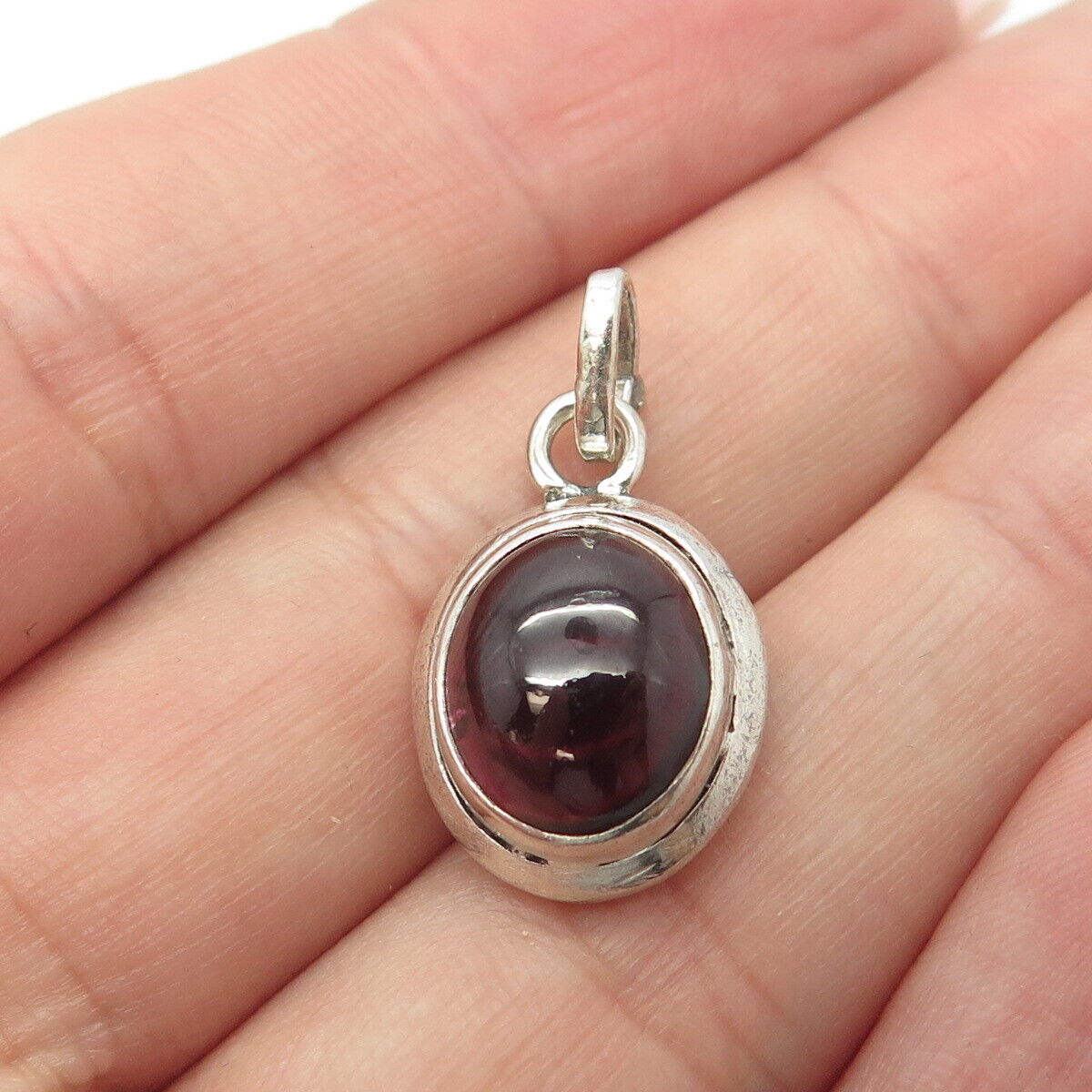 925 Sterling Silver Vintage Real Amethyst Oval Pendant