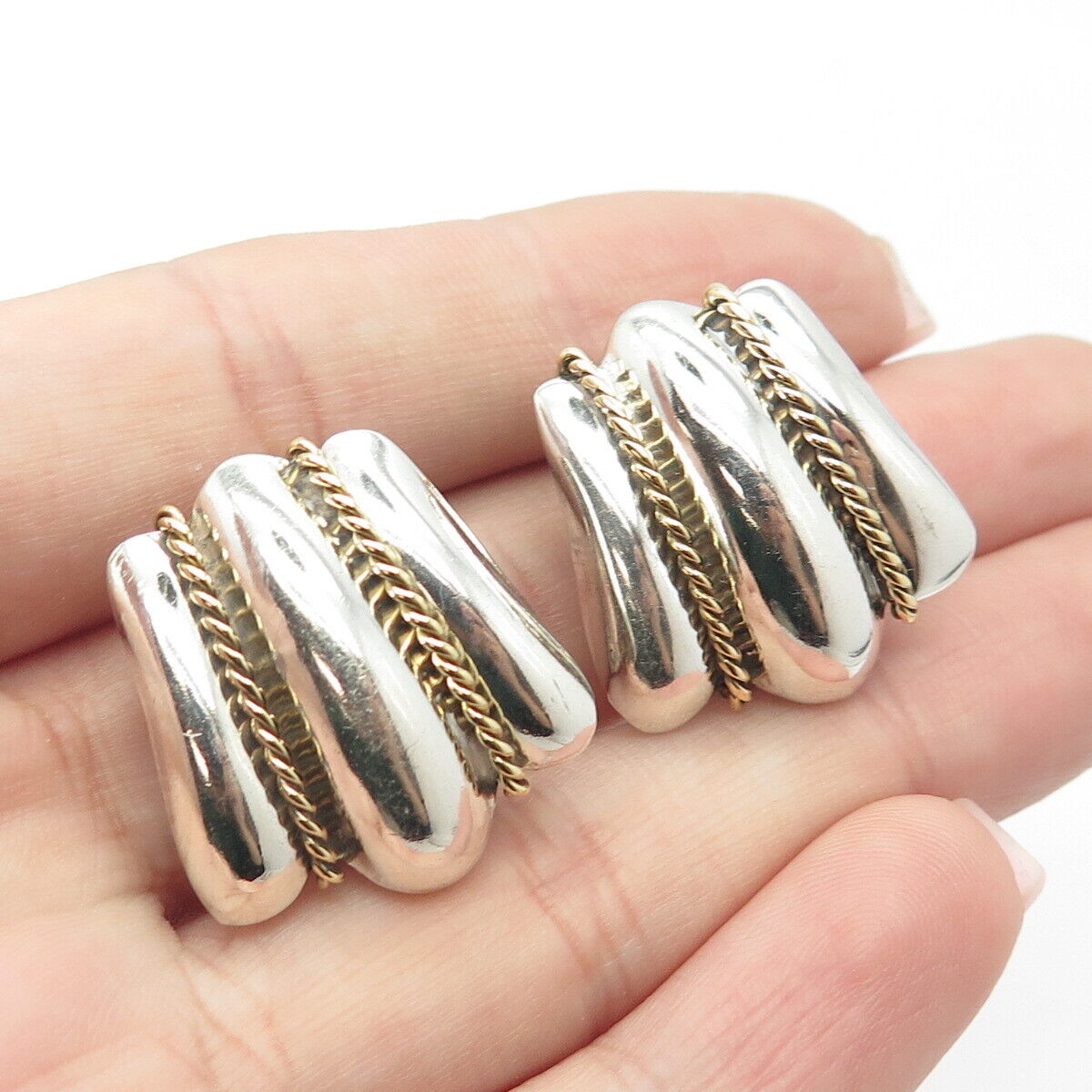 925 Sterling Silver 2-Tone Vintage Mexico Ribbed Clip On Earrings