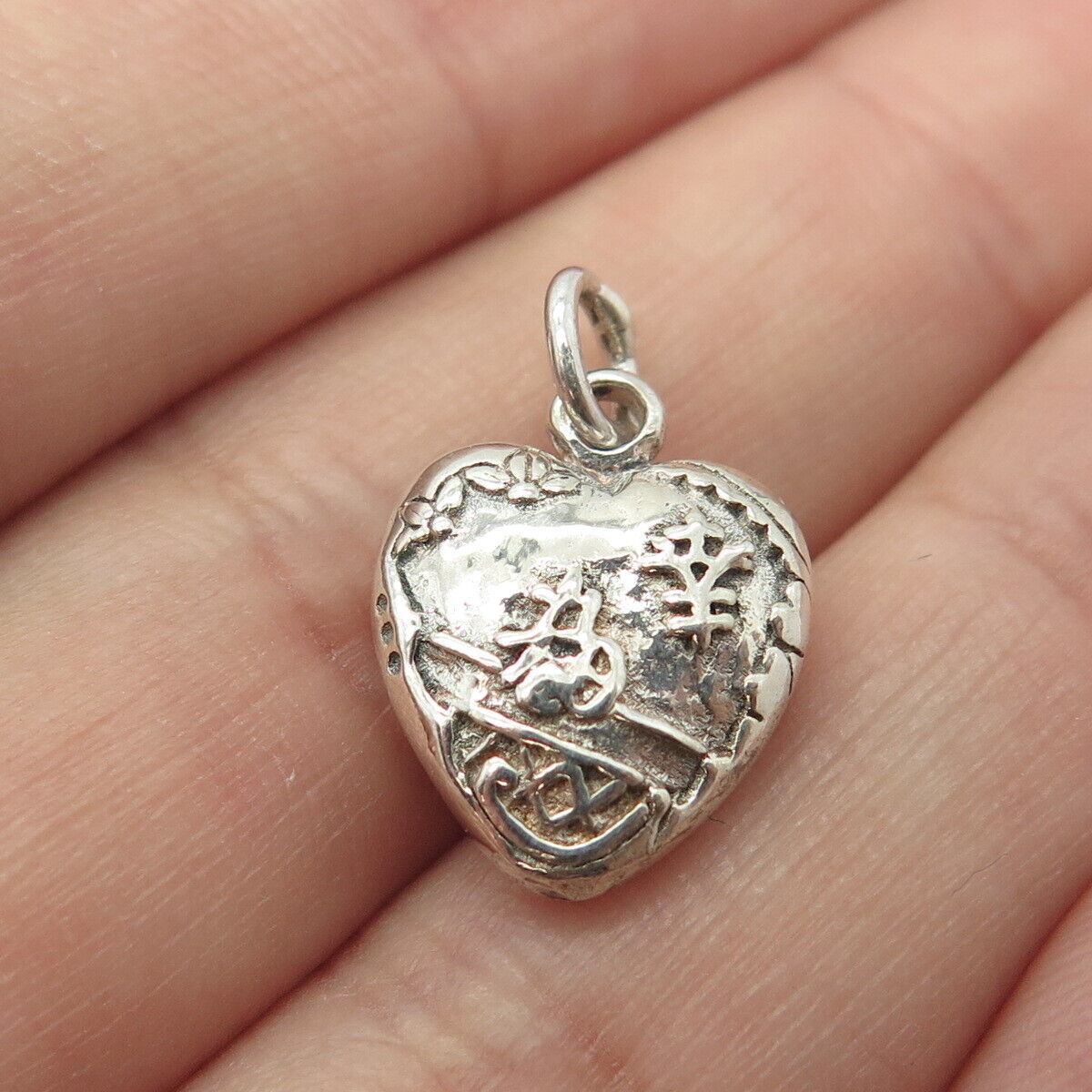 925 Sterling Silver Antique Puffy Heart 3D Charm Pendant