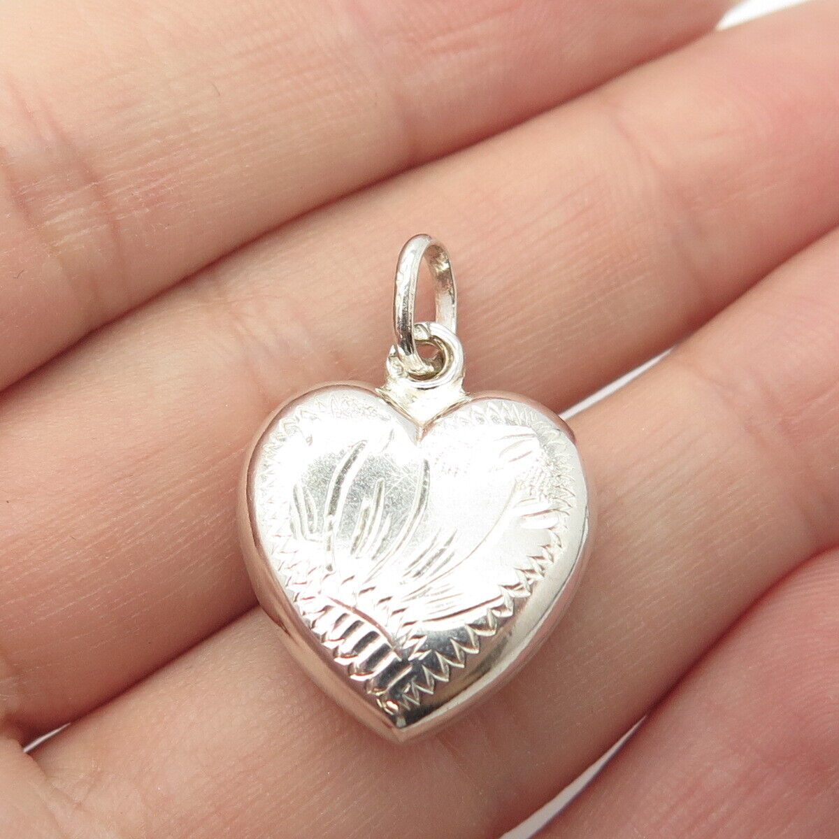 835 Silver Vintage Portugal Etched Chatelaine Heart Charm Pendant