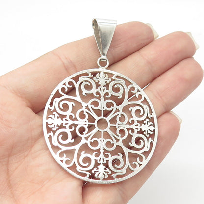 925 Sterling Silver Vintage Ornate Round Pendant