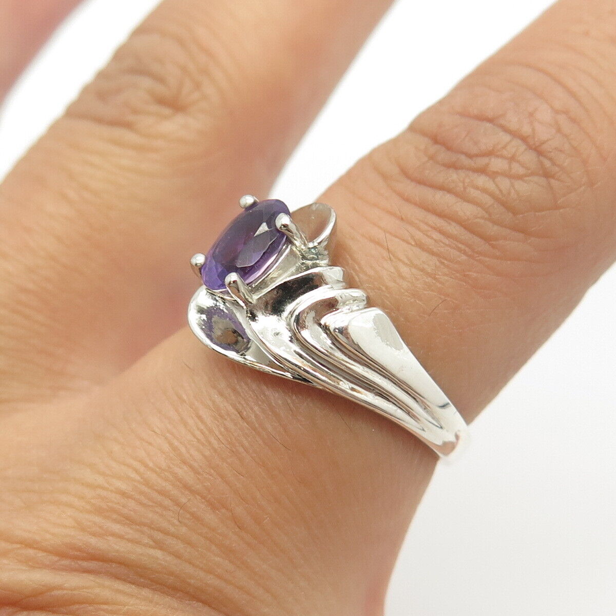 925 Sterling Silver Vintage Real Amethyst Gemstone Ribbed Ring Size 7.25