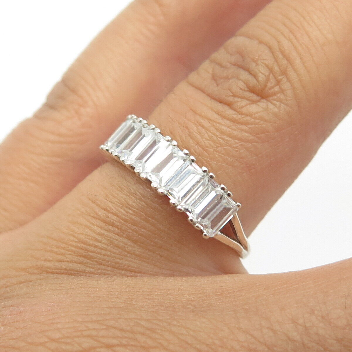 925 Sterling Silver Pave C Z Ring Size 7.25