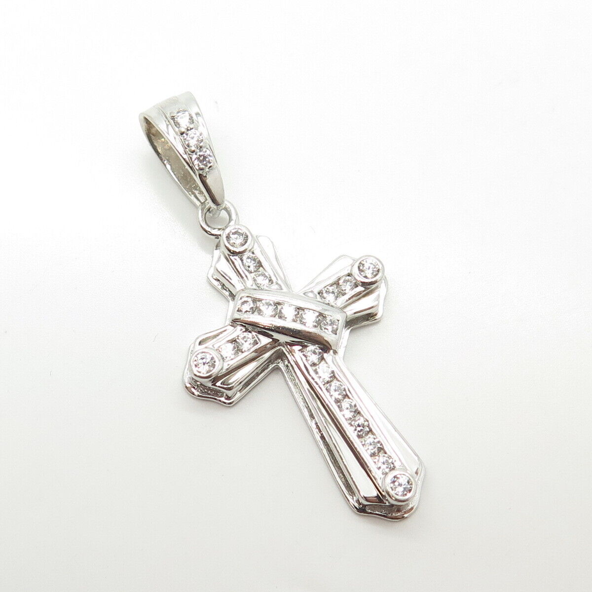 925 Sterling Silver White C Z Cross Pendant