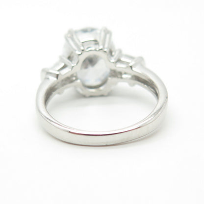925 Sterling Silver Oval-Cut Shaped C Z Engagement Ring Size 5